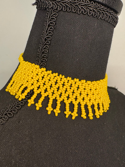 Choker necklace Yellow