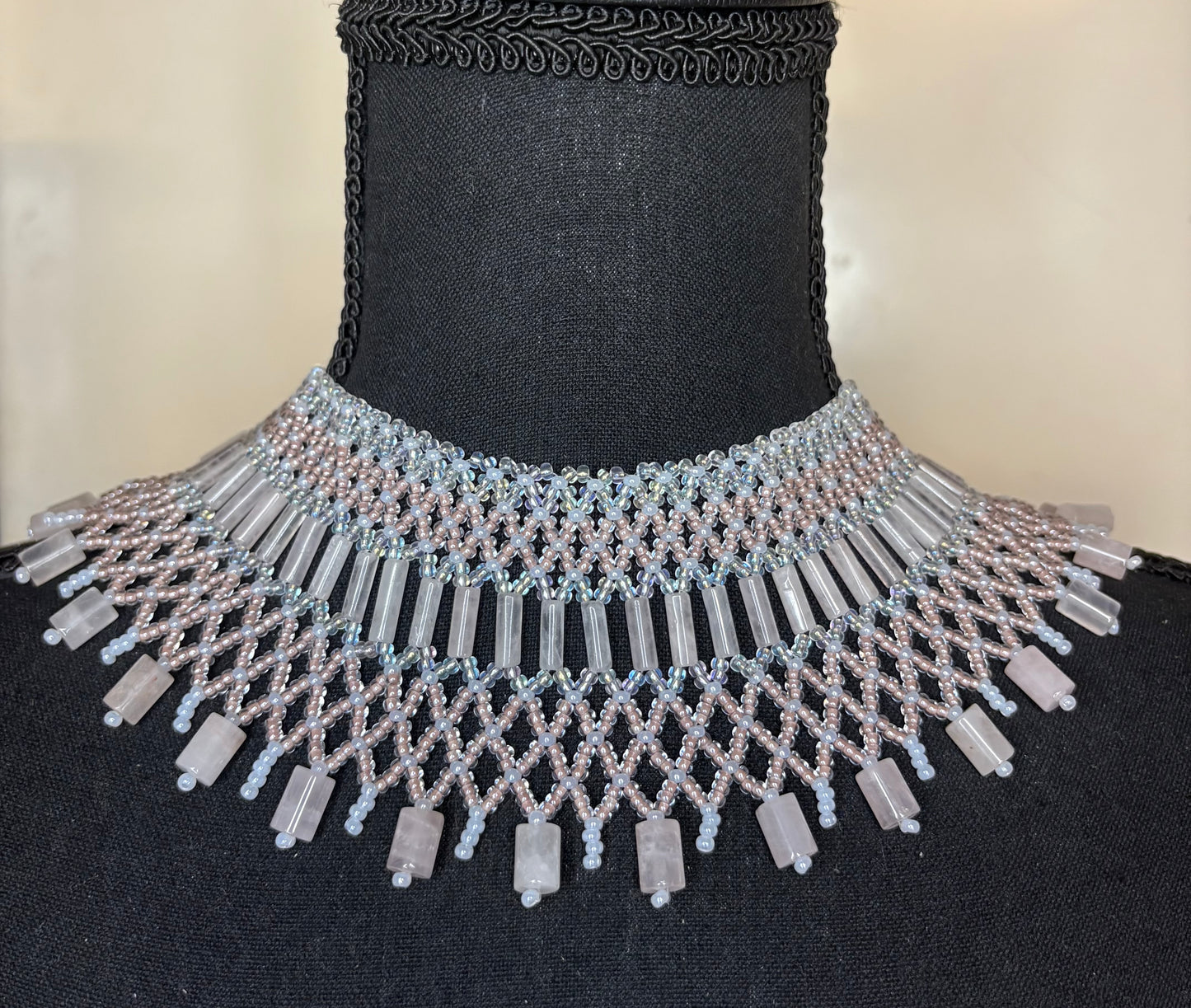 Choker Necklace Rose Quartz